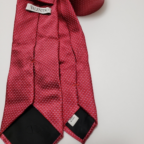 Valentino Pattern Silk Tie - Picture 3 of 5